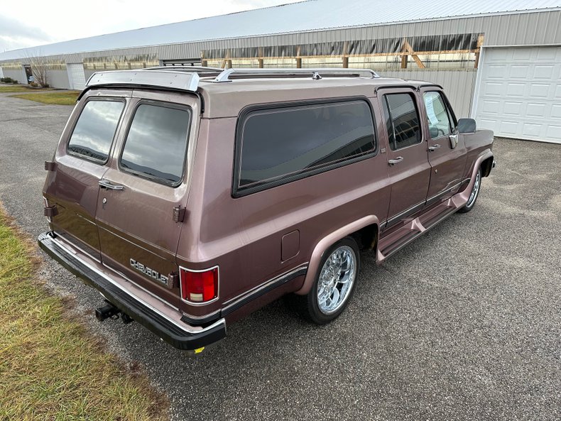 1991 Chevrolet Suburban 10