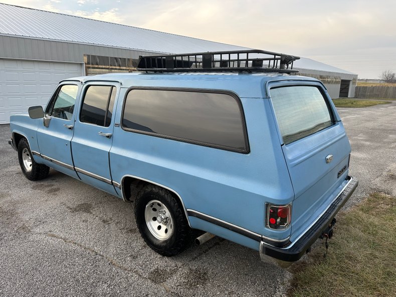 1991 Chevrolet Suburban 14