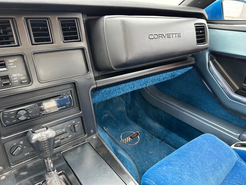 1984 Chevrolet Corvette 27