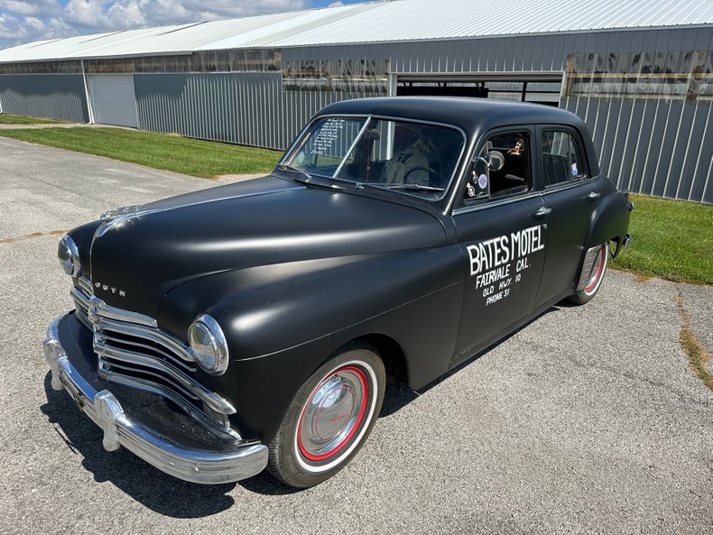 1949 Plymouth Deluxe 1