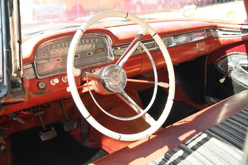 1959 Ford Fairlane 44