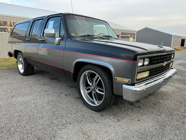 1989 Chevrolet Suburban 6