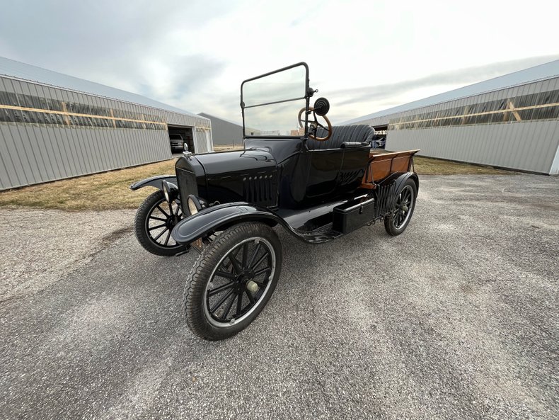 1921 Ford Model T 10