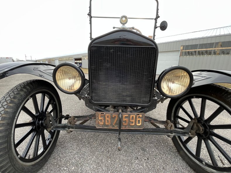 1921 Ford Model T 22