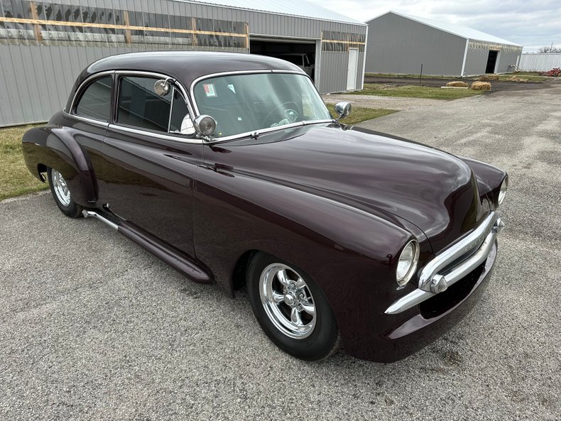 1949 Chevrolet Coupe 9