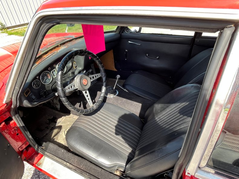 1970 MG GT 21