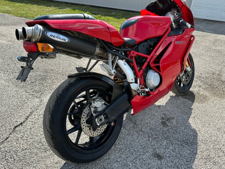 2005 Ducati 999 8