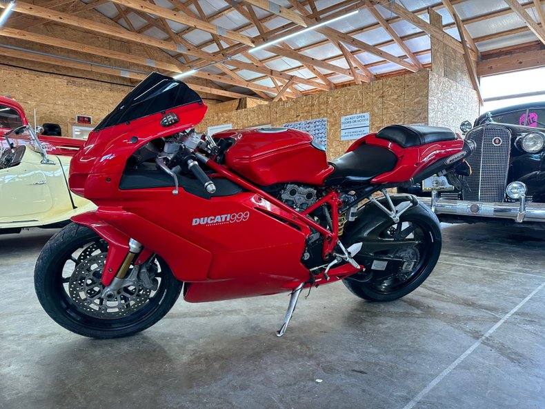 2005 Ducati 999 19