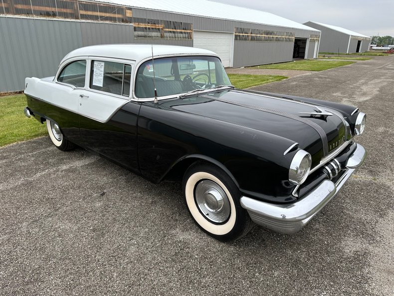 1955 Pontiac Chieftain 9