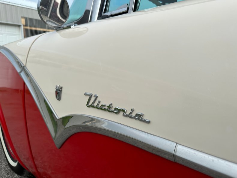 1955 Ford Victoria 19