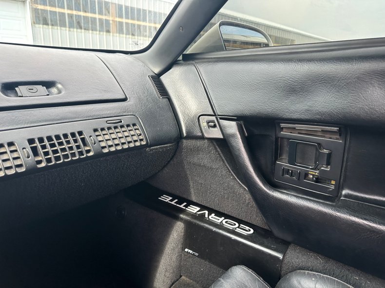 1993 Chevrolet Corvette 30