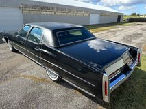 For Sale 1976 Cadillac Fleetwood