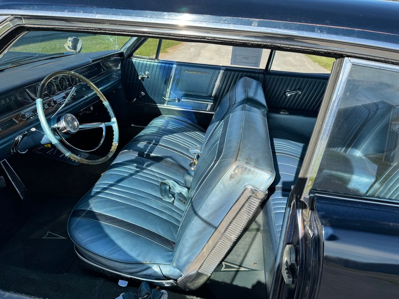 1963 Pontiac Bonneville 3