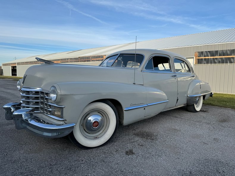 1947 Cadillac Fleetwood 1