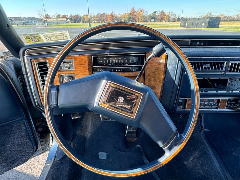 1981 Cadillac Sedan DeVille 50