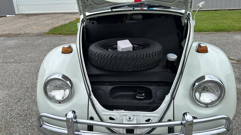 1967 Volkswagen Beetle 24