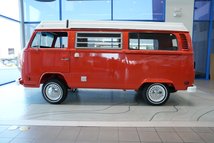 For Sale 1974 Volkswagen WESTFALIA