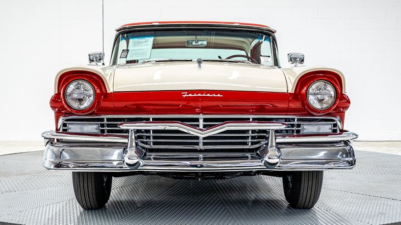 1957 Ford Fairlane 500 Skyliner Sold | Motorious