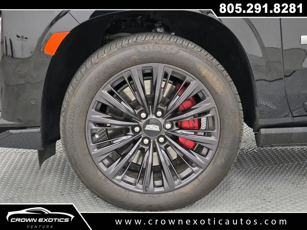 2024 Cadillac Escalade V-Series - Photo 37