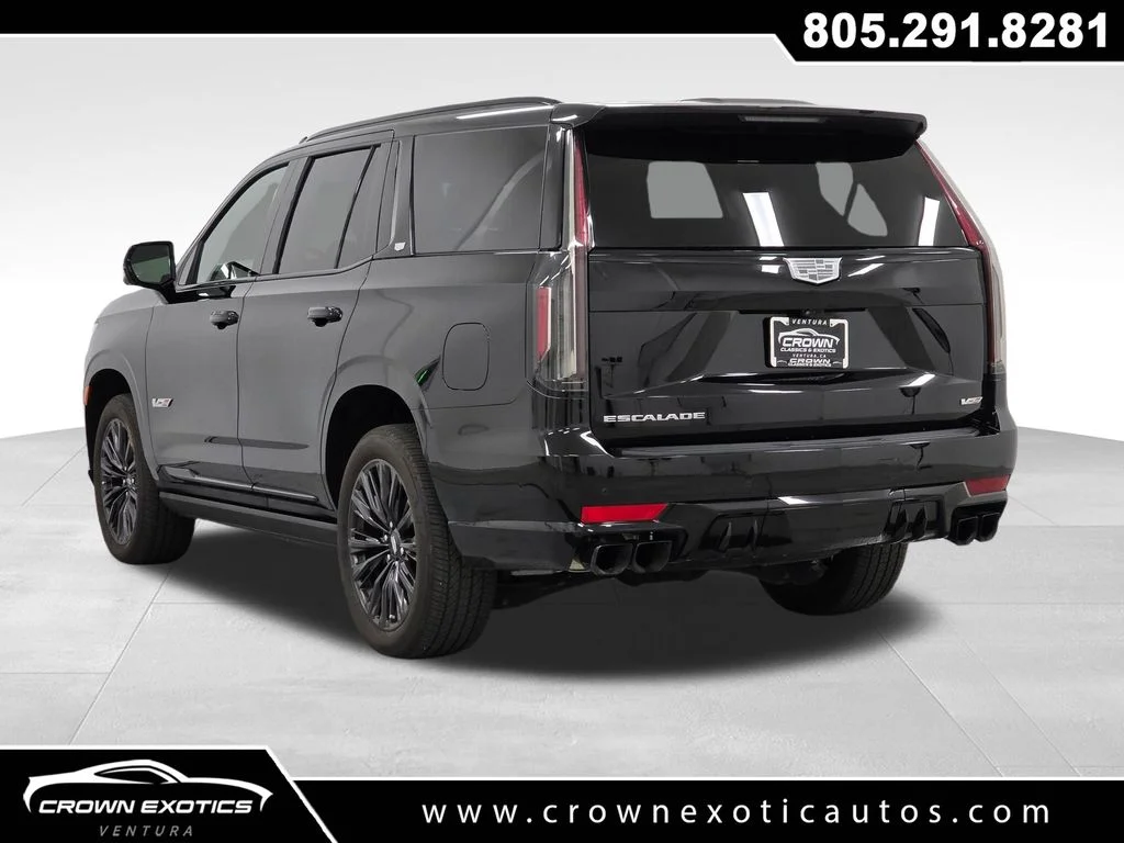 2024 Cadillac Escalade V-Series - Photo 39