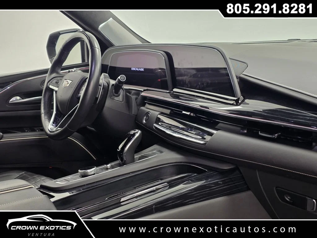 2024 Cadillac Escalade V-Series - Photo 44