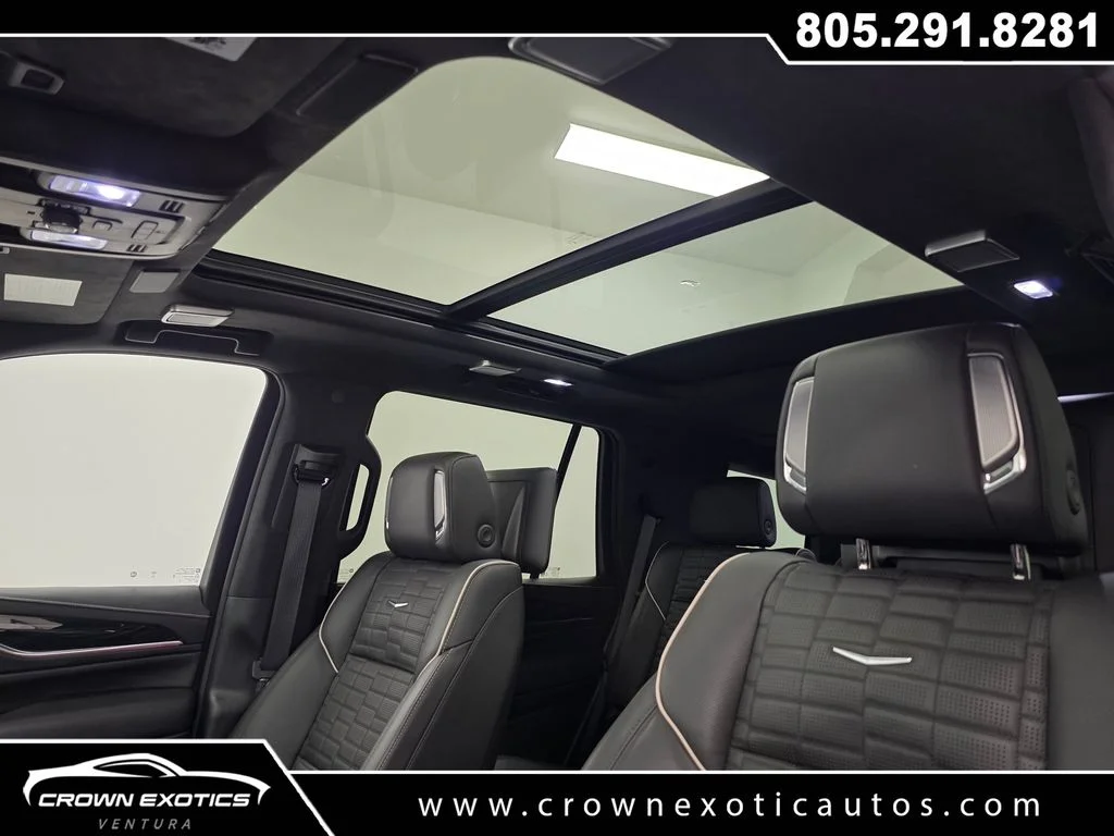 2024 Cadillac Escalade V-Series - Photo 54
