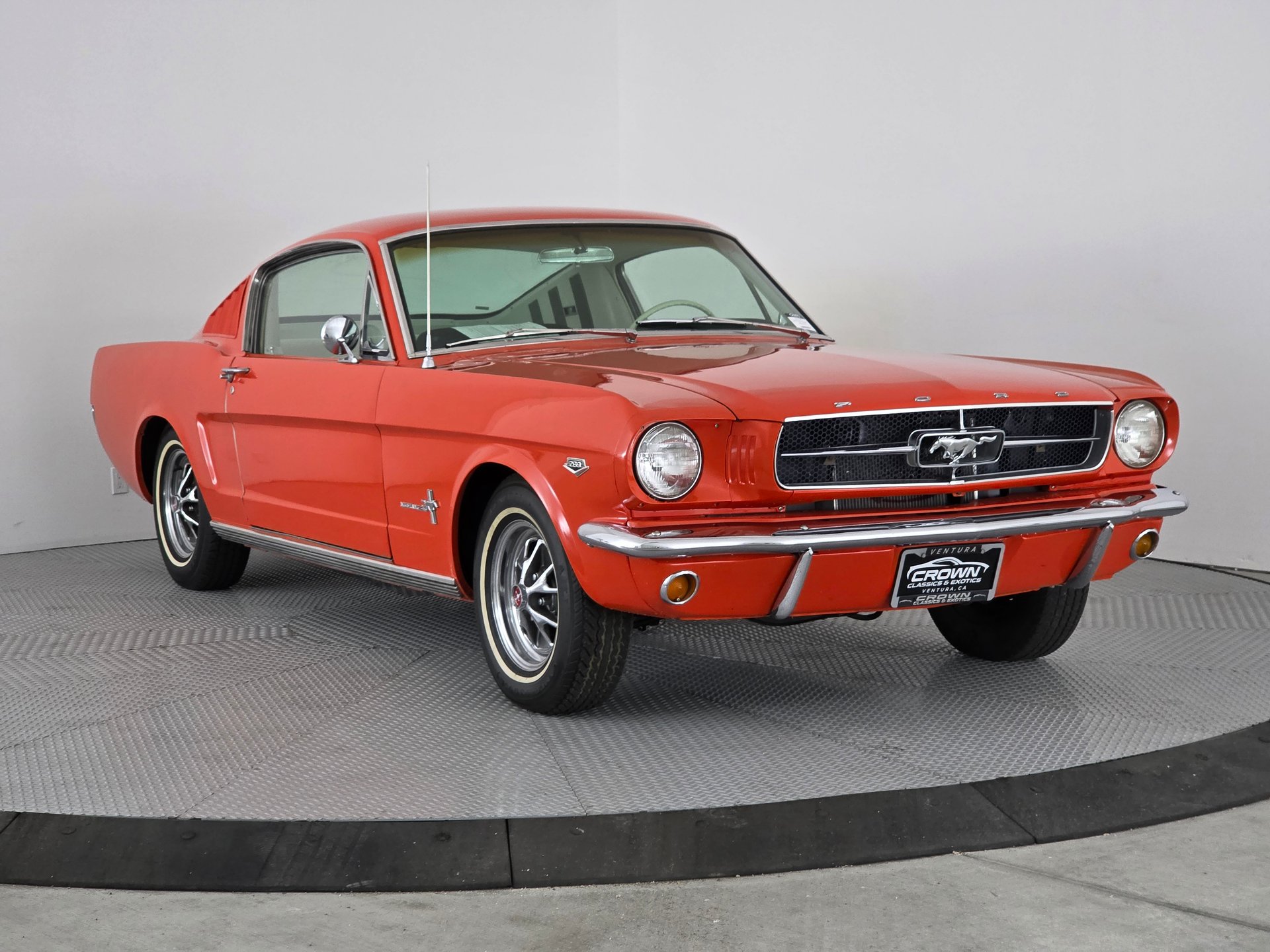 1965 ford mustang fastback