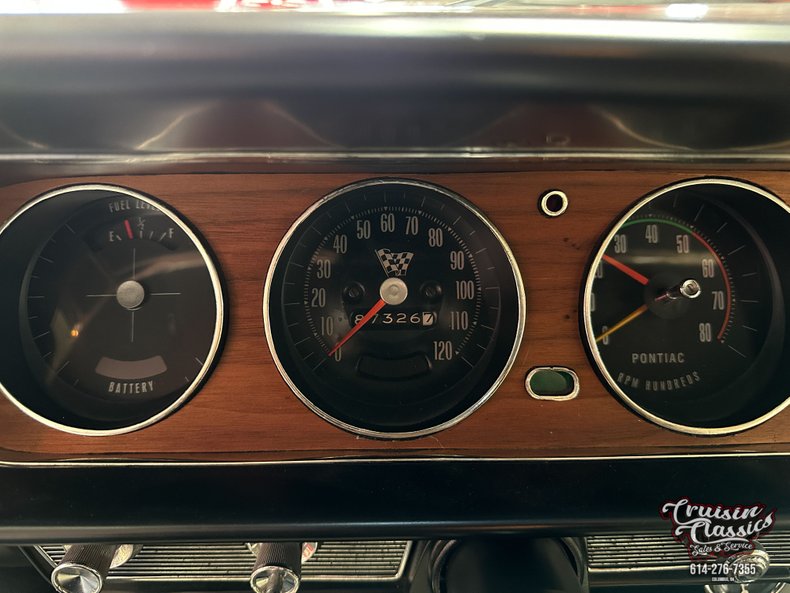 1965 Pontiac GTO 38
