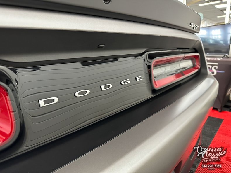 2018 Dodge Challenger 33