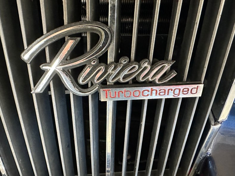 1983 Buick Riviera 17
