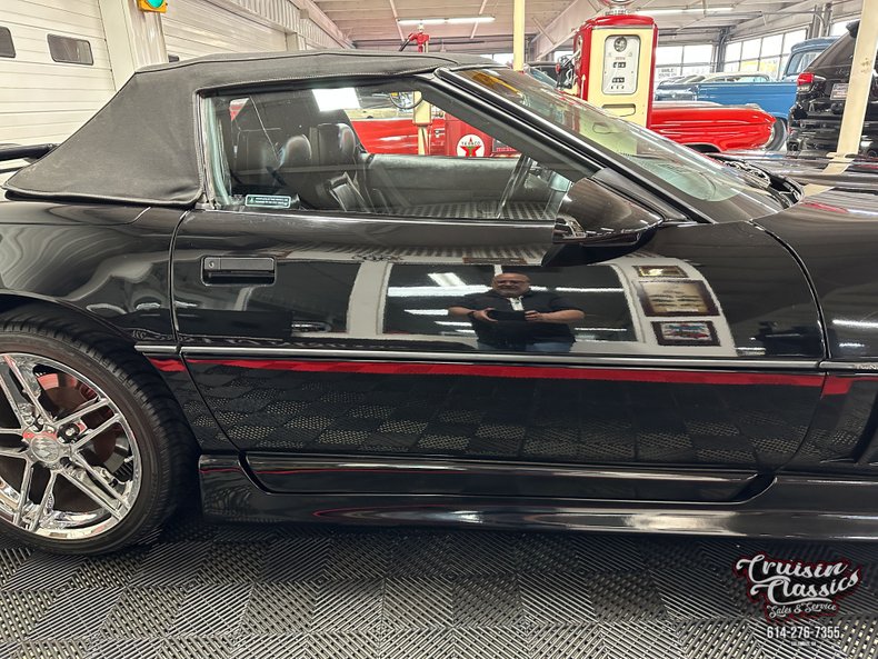 1990 Chevrolet Corvette 13