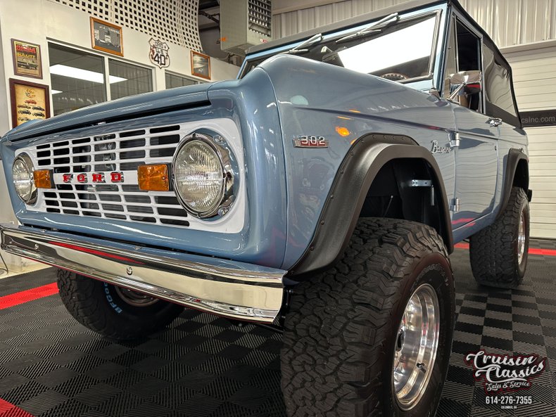 1971 Ford Bronco 9