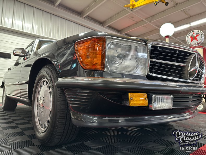 1989 Mercedes-Benz 560SL 4