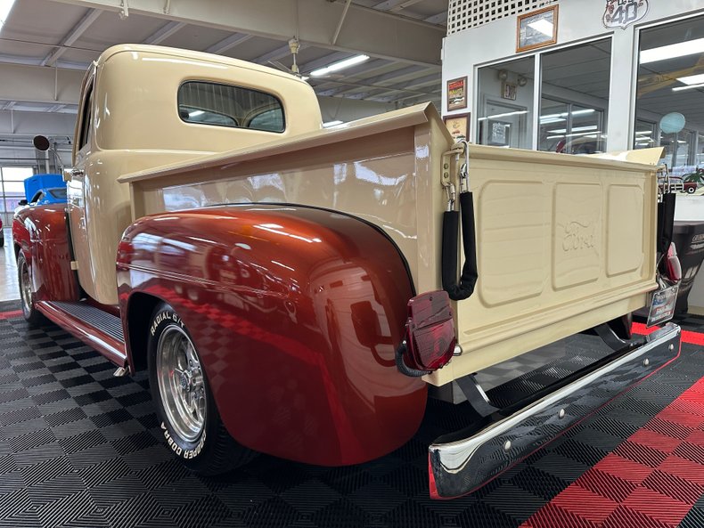1950 Ford F-1 22