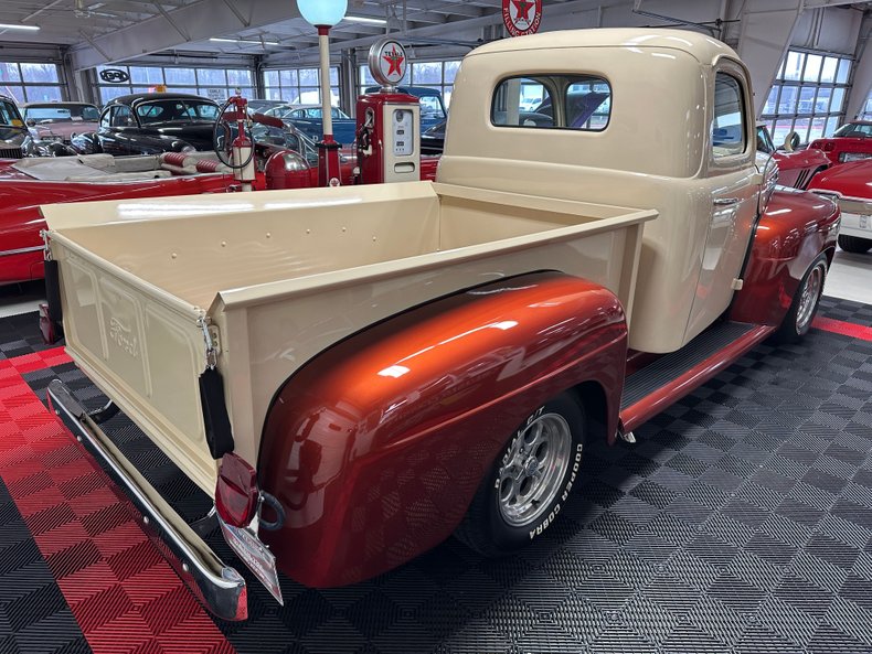 1950 Ford F-1 29