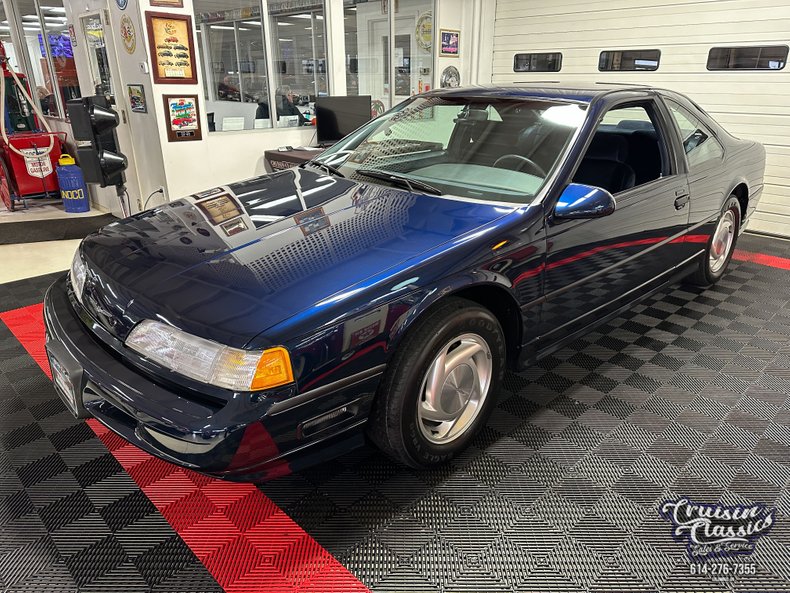 1989 Ford Thunderbird Super Coupe 13