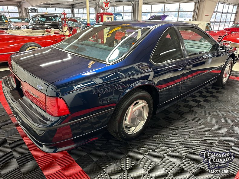1989 Ford Thunderbird Super Coupe 24