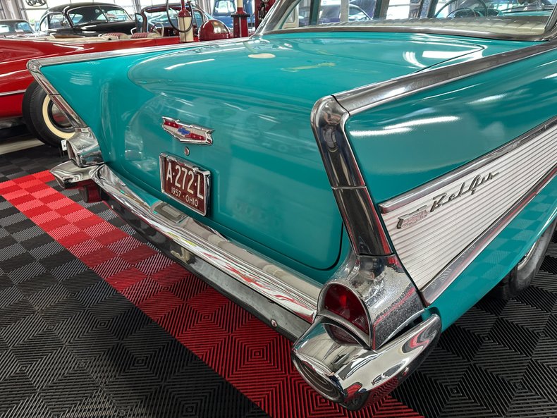 1957 Chevrolet Bel Air 9