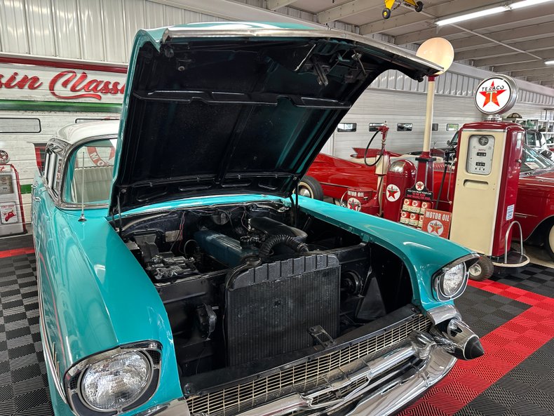 1957 Chevrolet Bel Air 68