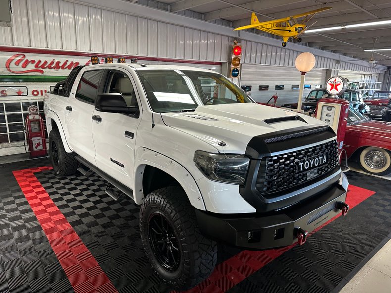 2018 Toyota Tundra 2