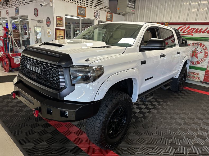 2018 Toyota Tundra 9