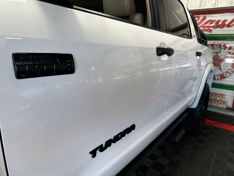 2018 Toyota Tundra 14