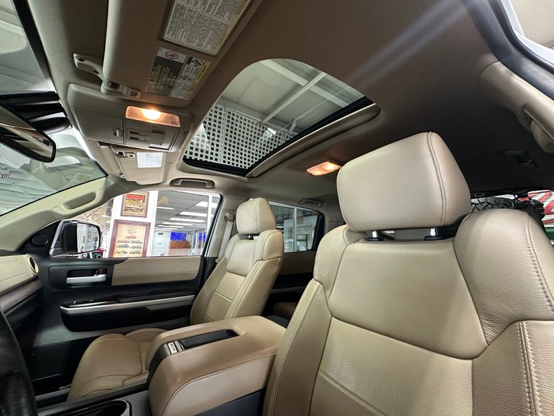 2018 Toyota Tundra 24