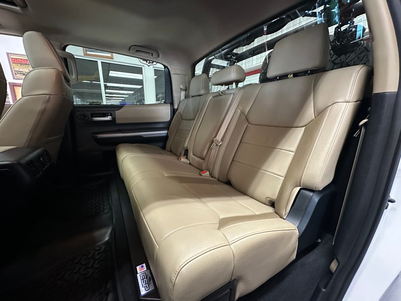 2018 Toyota Tundra 39