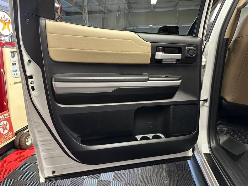 2018 Toyota Tundra 36
