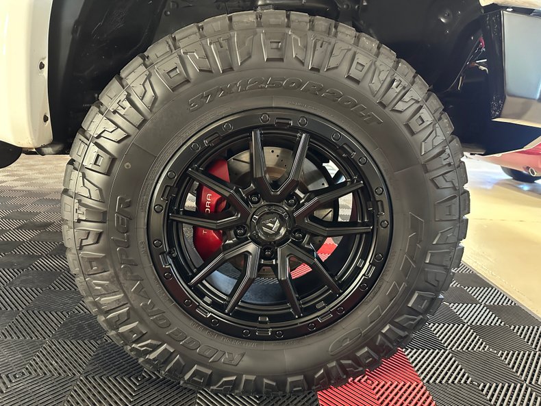2018 Toyota Tundra 68