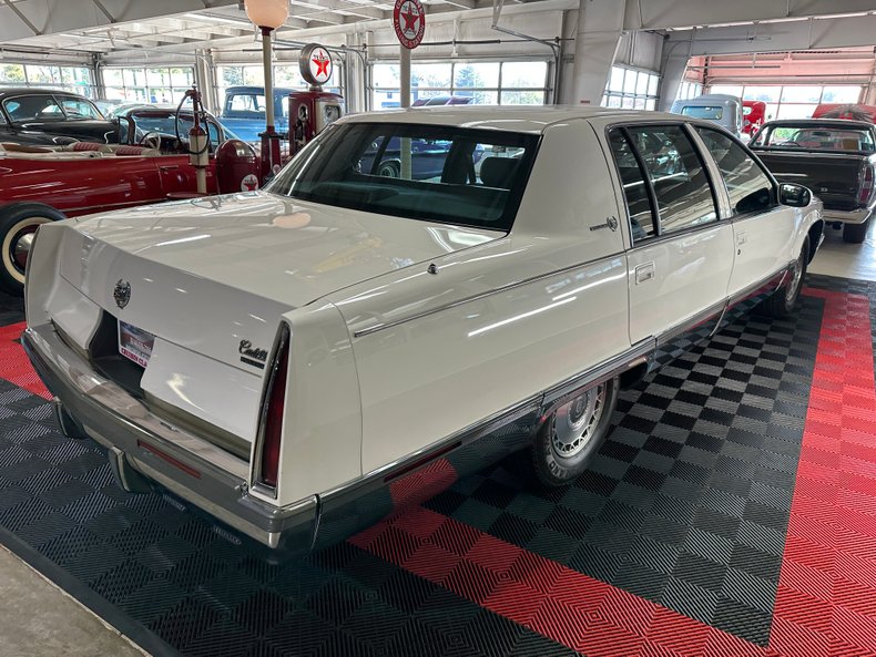 1995 Cadillac Fleetwood 42
