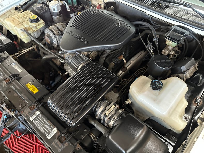 1995 Cadillac Fleetwood 52