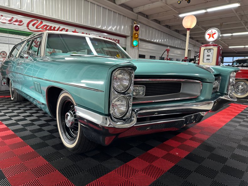 1966 Pontiac Catalina Wagon 4