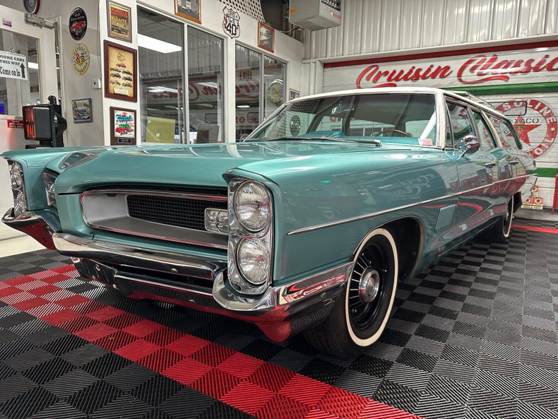 1966 Pontiac Catalina Wagon 9